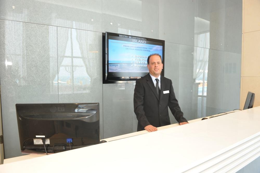 Island Luxurious Suites Hotel And Spa Netánja Kültér fotó
