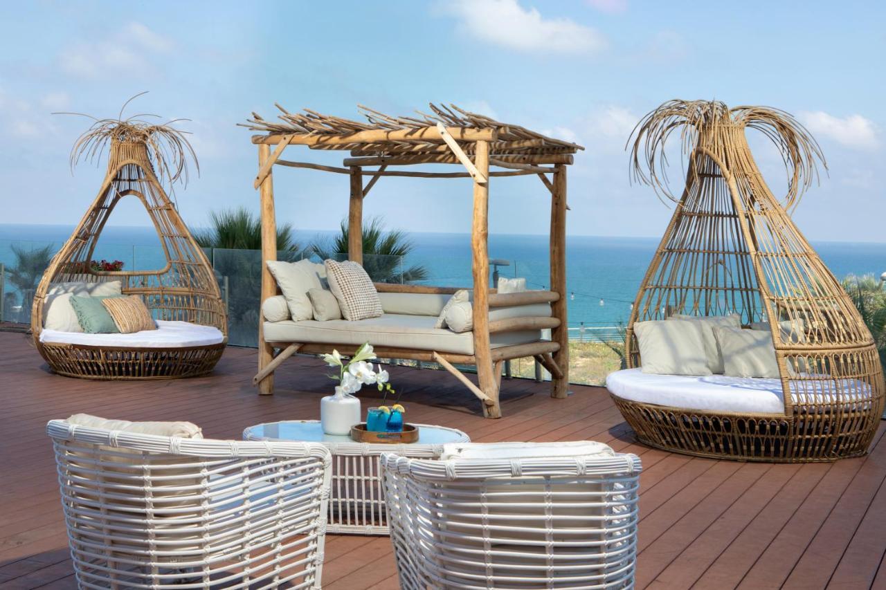 Island Luxurious Suites Hotel And Spa Netánja Kültér fotó