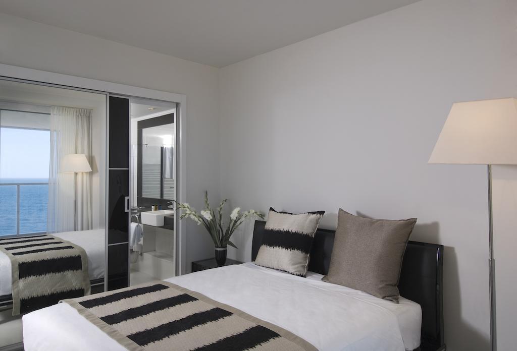 Island Luxurious Suites Hotel And Spa Netánja Szoba fotó